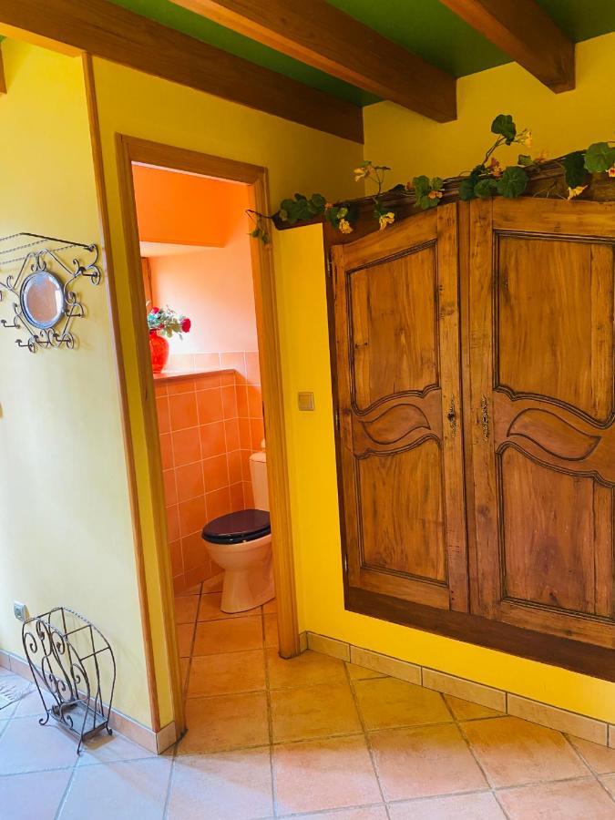 Gite Elevage De La Terrasserie Escoutoux Екстериор снимка